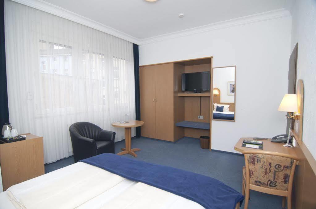 West An Der Bockenheimer Warte 3* Francoforte sul Meno